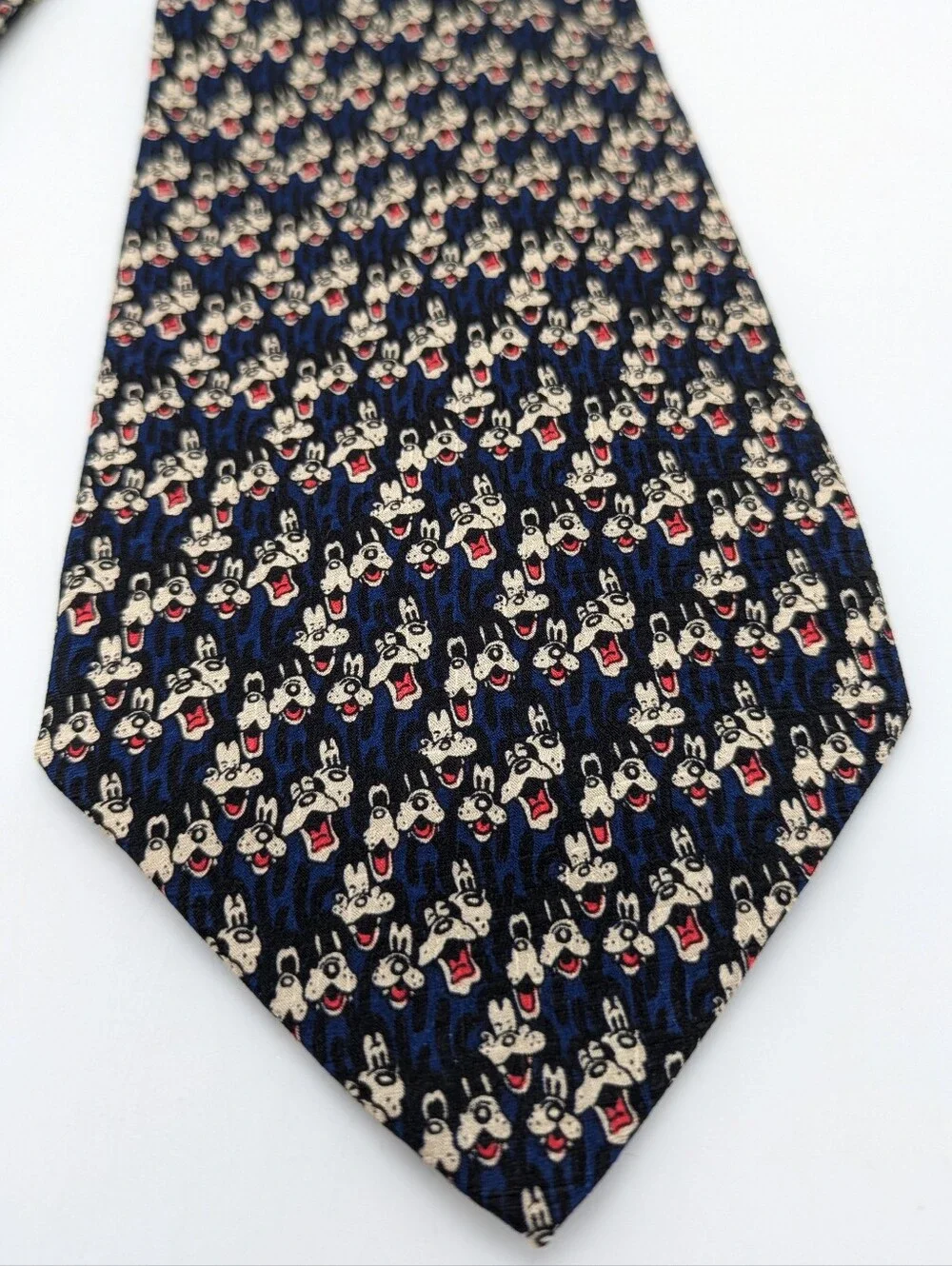 Vintage Disney Store Blue Cream Red Goofy Silk Tie
